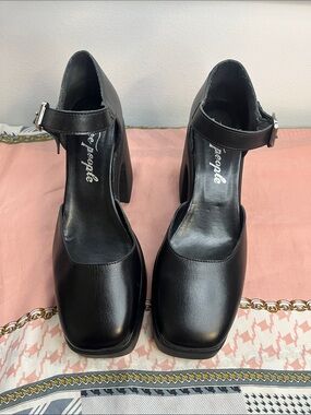 Free People Black Square-Toe Ankle-Strap Block Heels